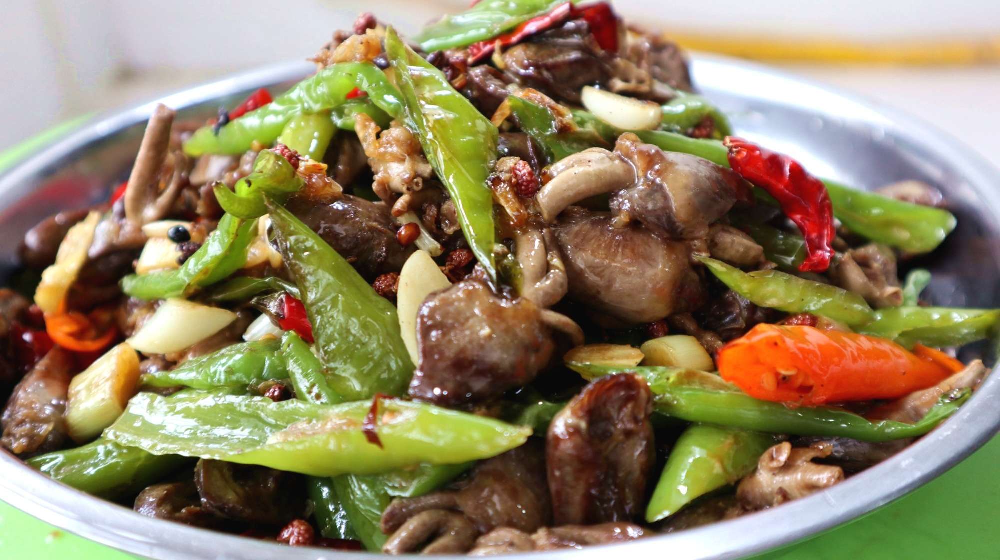 教你做爆炒鸡心,麻辣过瘾,好吃下饭,比饭店大厨做的好吃