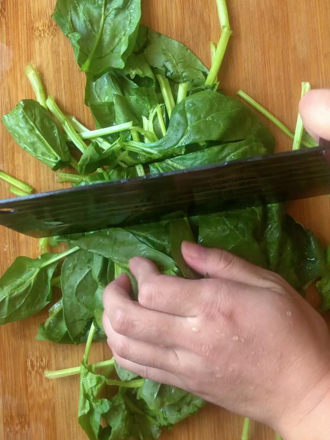 清炒菠菜的家常做法