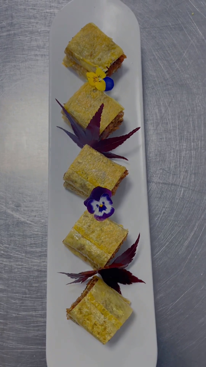 有谁知道这道菜为什么叫素烧鹅嘛?