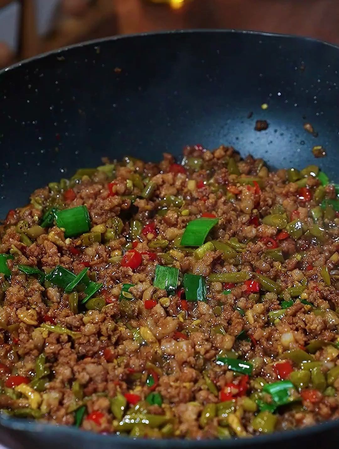 夏季必备的开胃下饭菜肉沫炒酸豆角来了