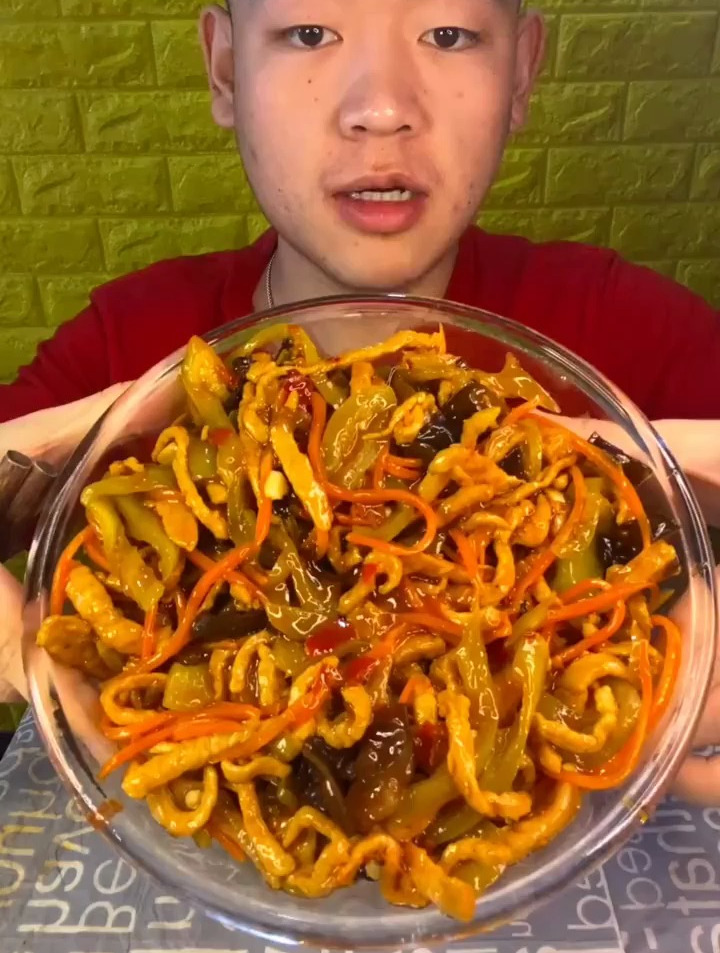 鱼香肉丝盖饭,你会做吗