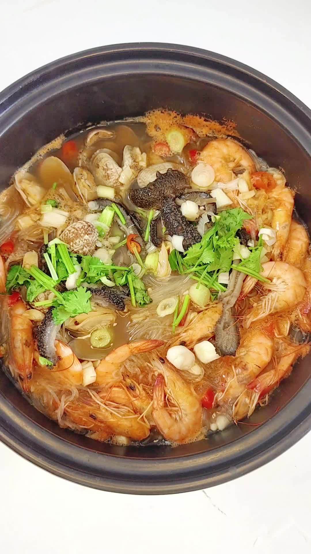 孩子不爱吃饭可以做个海参粉丝煲
