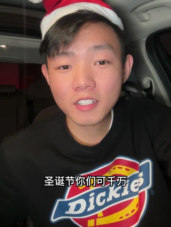 不含代可可脂的黑松露巧克力,一盒约100颗,还是礼盒装