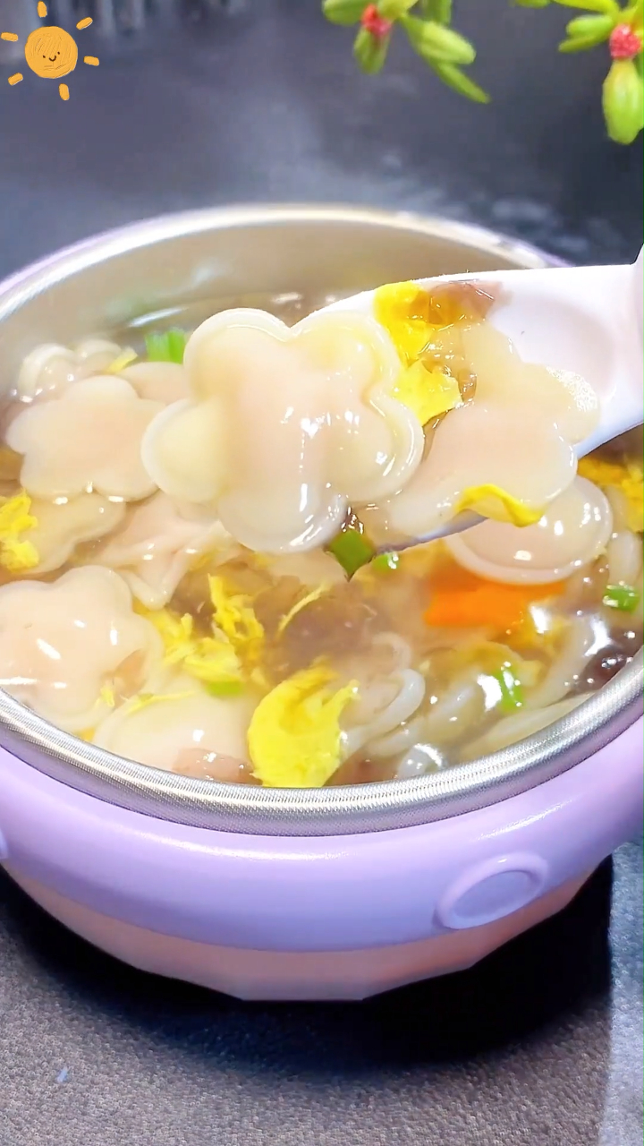 花型的饺子吃过吗?宝宝一口一个根本停不下来