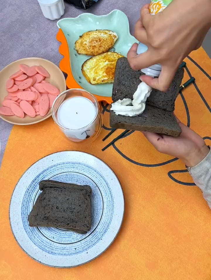 独立包装的五黑全麦面包片!营养又实惠呀!吐司 全麦面包 早餐