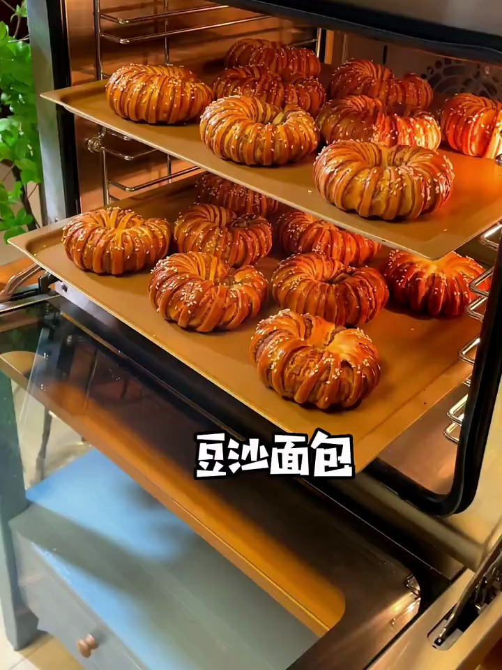 童年回忆经典豆沙面包 原来做法这么简单