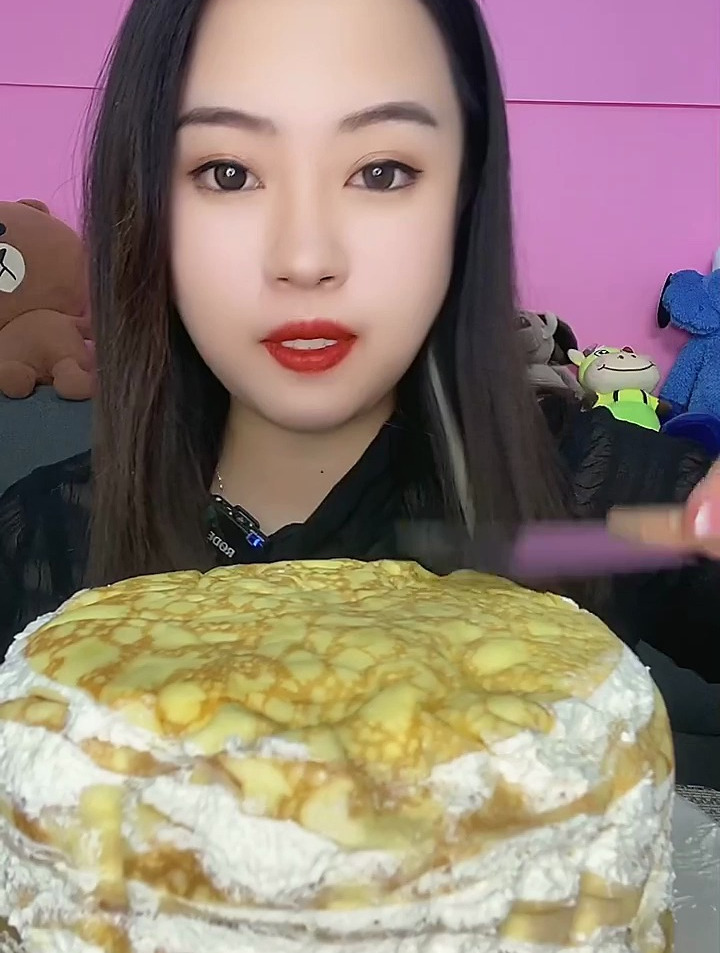 榴莲千层蛋糕,不要太好吃