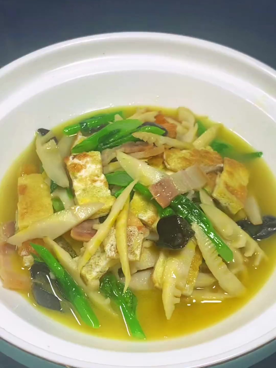 谁来帮我取个菜名 一道非常应季的家常菜