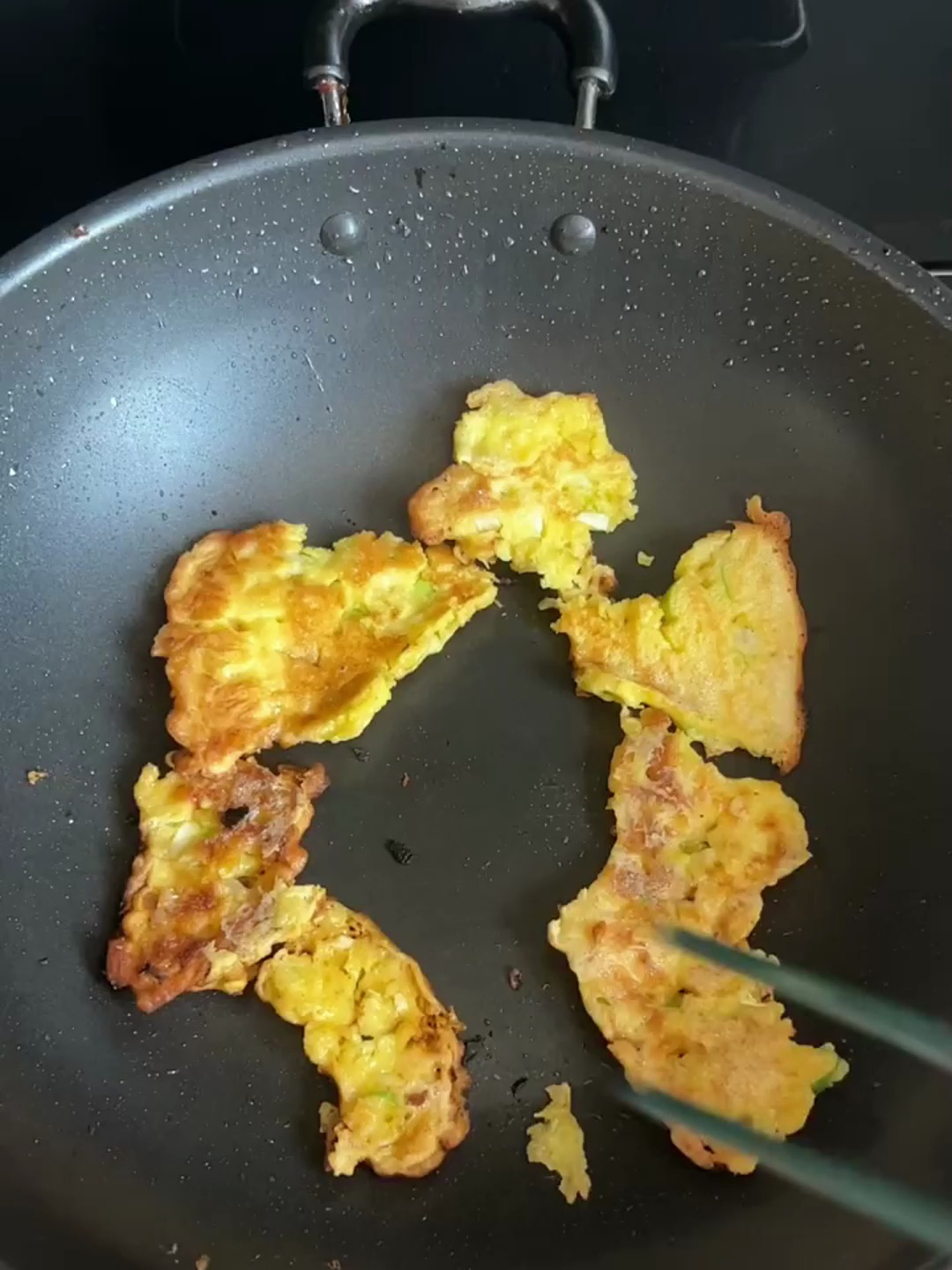 女朋友早起给做的鸳鸯鸡蛋饼