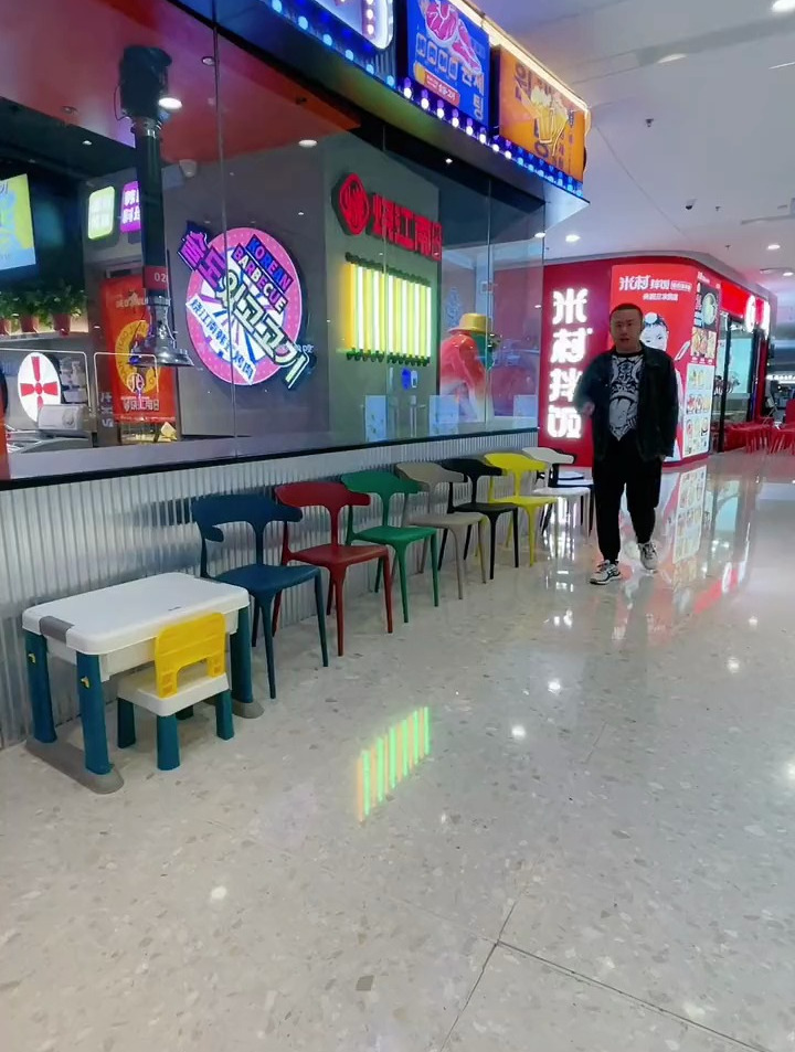 尝尝小明哥代言的烧江南烤肉吃撑啦