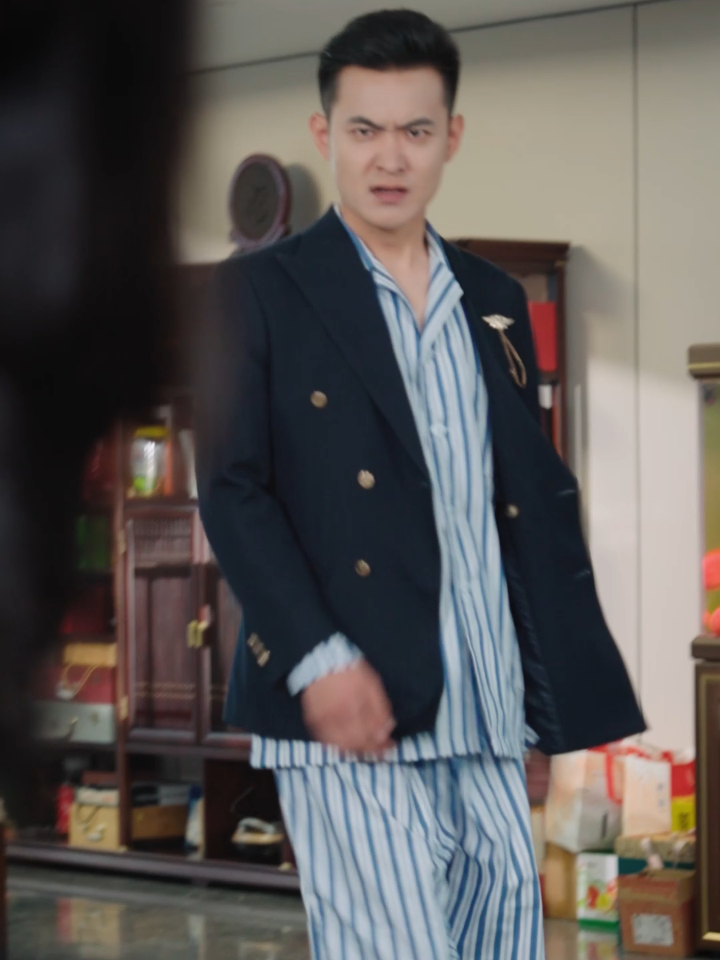 狐假虎威之拿着鸡毛当令箭 30