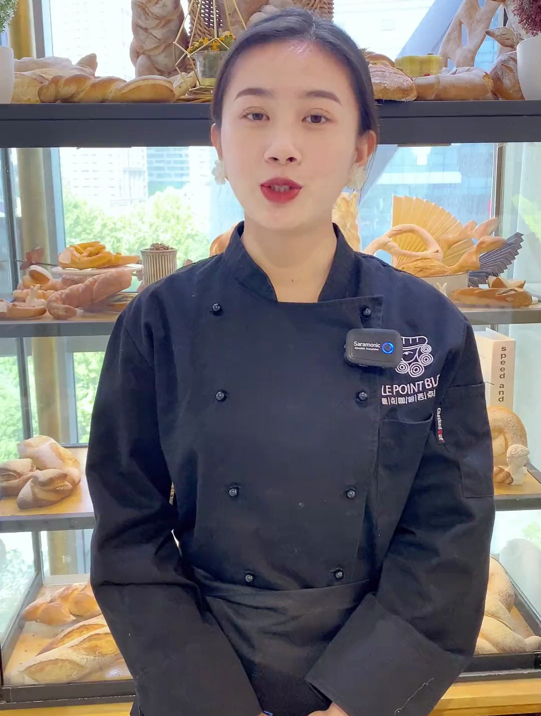 烘焙知识:如何解决面包烤出来塌陷呢?三个方法帮你解决