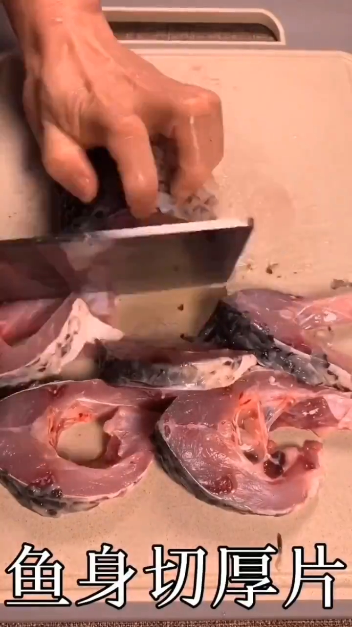 家常啤酒鱼看着就很有食欲啊!