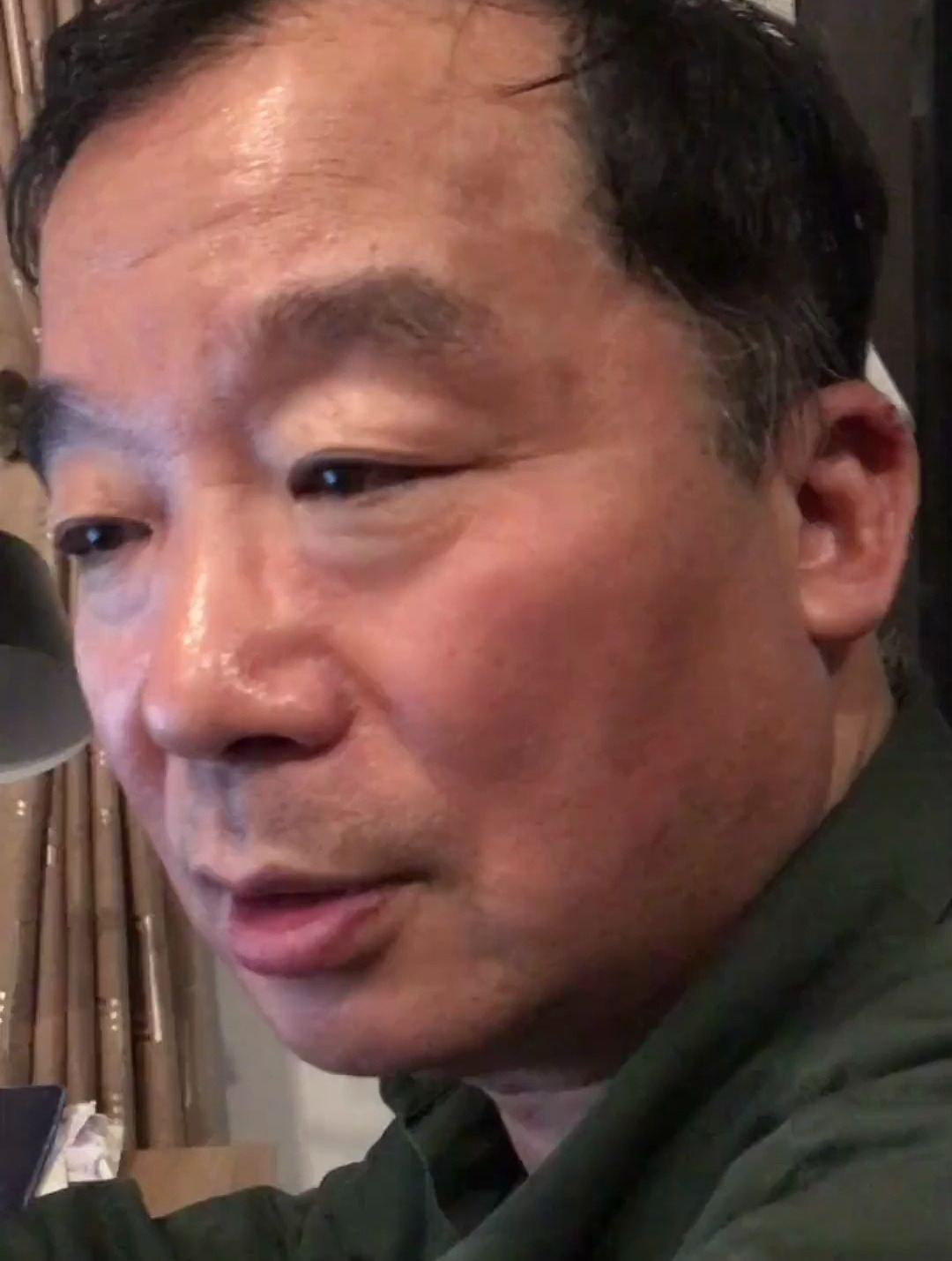 看别人视频第二弹-丁江英文自我介绍英语学英语