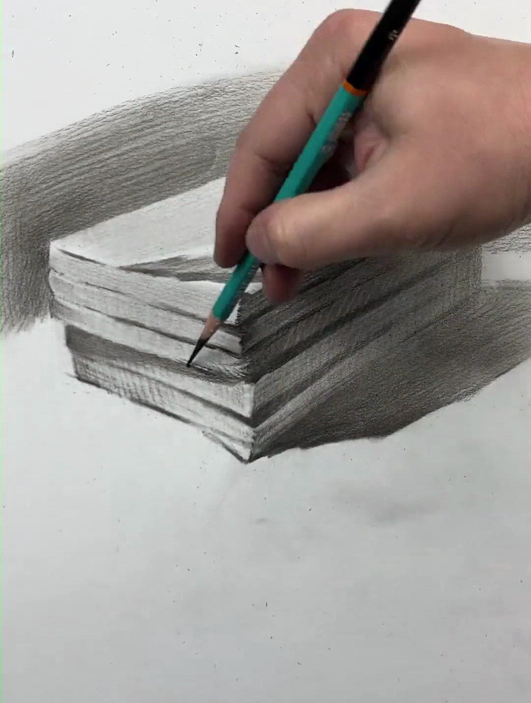 简单归纳画出一摞书