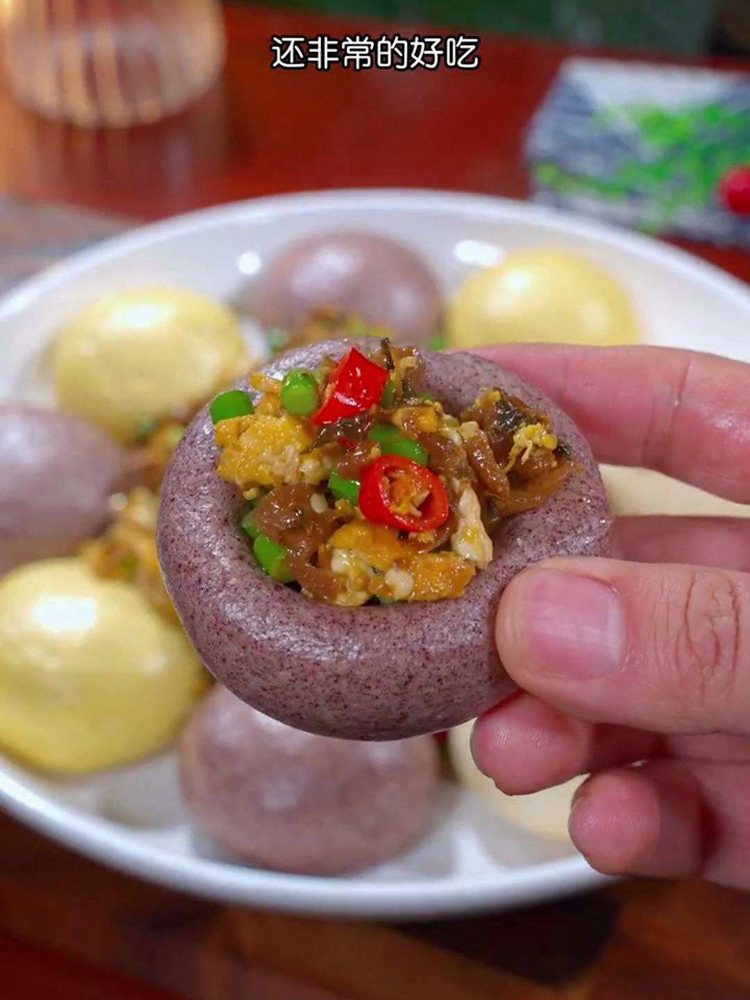 过年做这道外婆菜窝窝头,简单还非常好吃