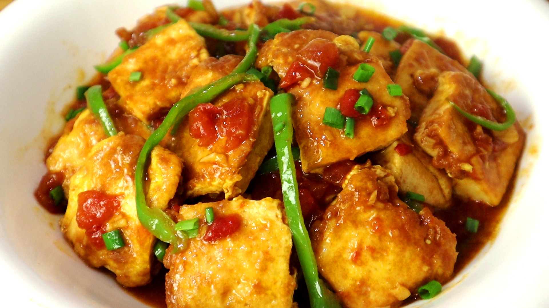 3个西红柿2块豆腐,加2个鸡蛋,教你馋嘴新吃法,出锅连汁都不剩