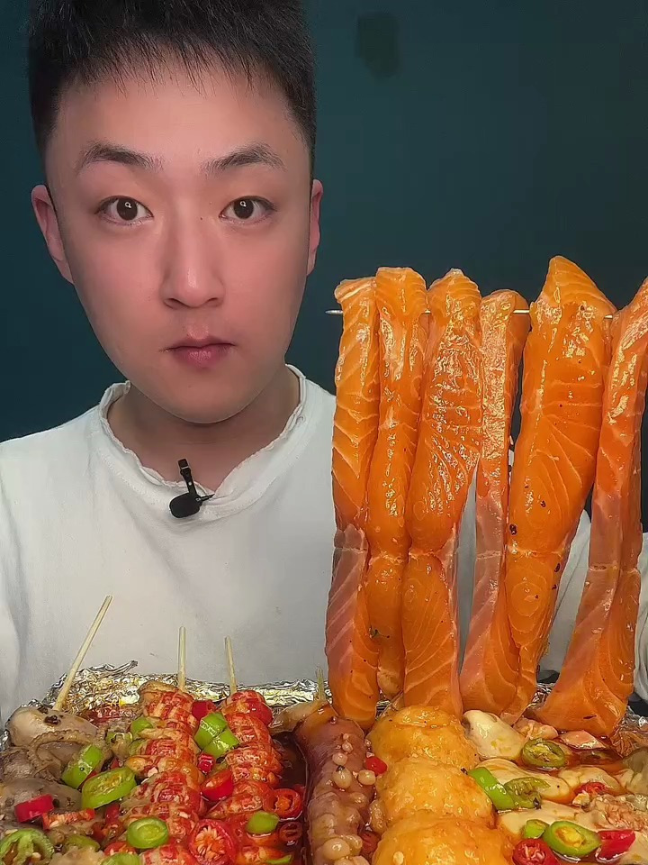 简单吃一个三文鱼刺身