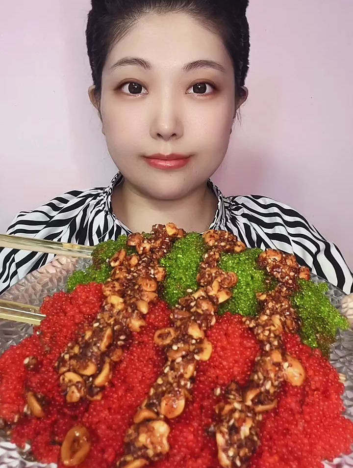 鱼籽辣酱串串虾,嘎嘣脆、营养丰富,超好吃