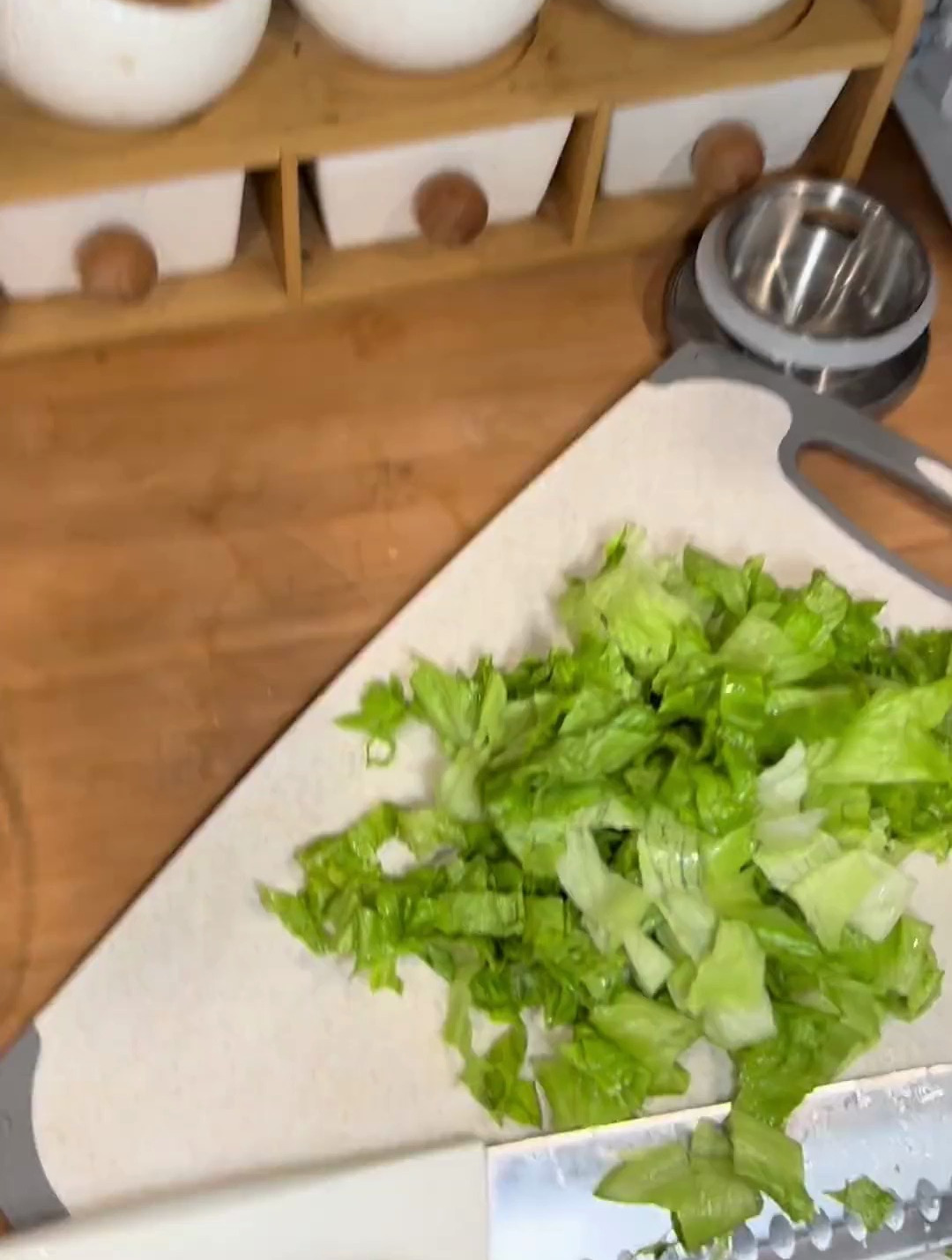 鸡蛋拌青菜好吃吗