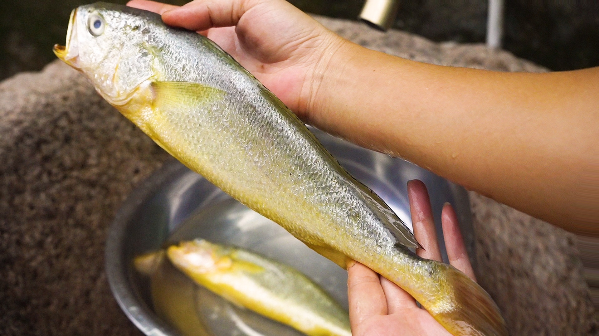 福建人做鱼有一套,黄花鱼加豆腐,营养美味又下饭,地方特色菜
