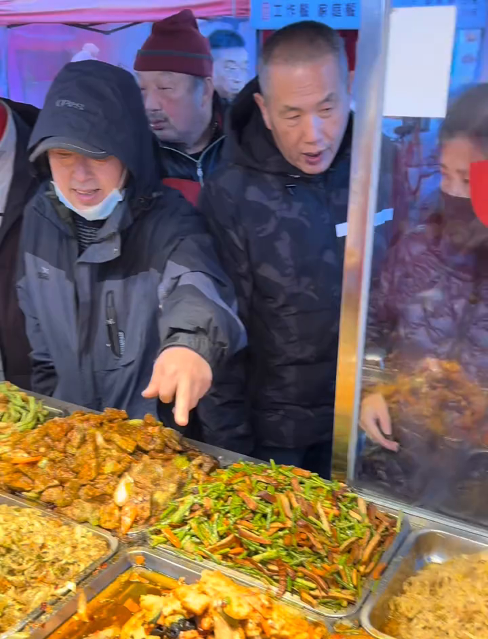 东北快餐6元4道菜,你觉得划算不?