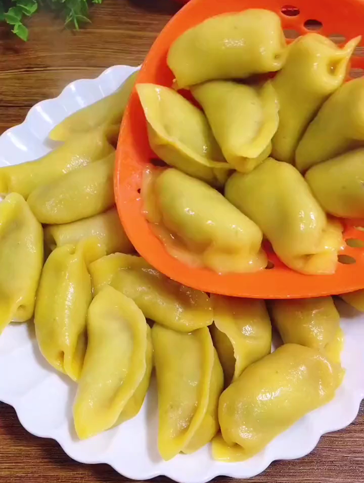 美食教程,怎么包玉米面水饺皮不容易破
