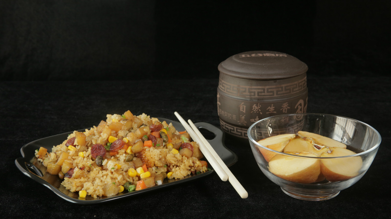 懒人必备电饭锅美食,土豆腊肠焖饭,整个屋子都飘香,快来学做吧
