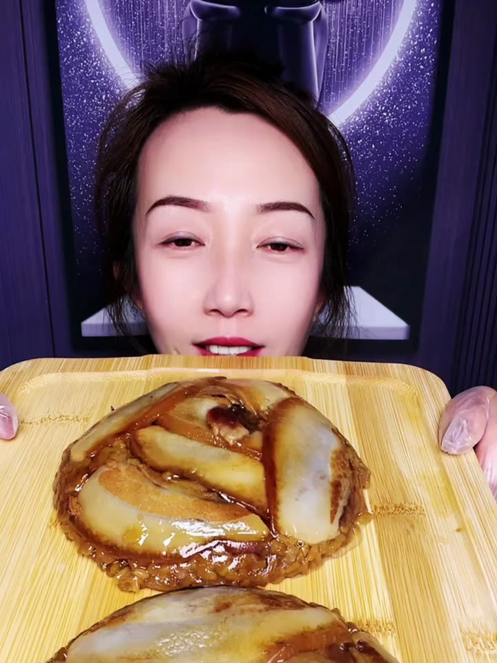 扣肉糯米饭 香甜!