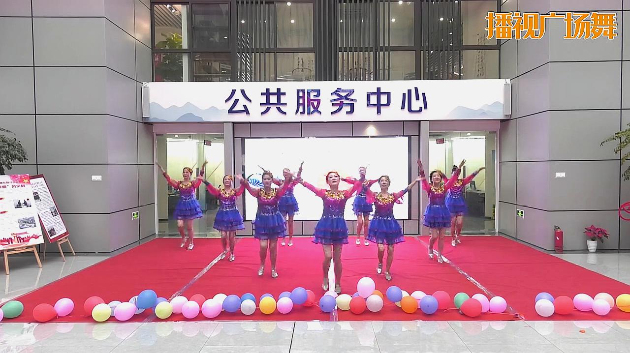 广场舞《舞动中国》适合国庆表演,正在准备节目的姐妹们有福了