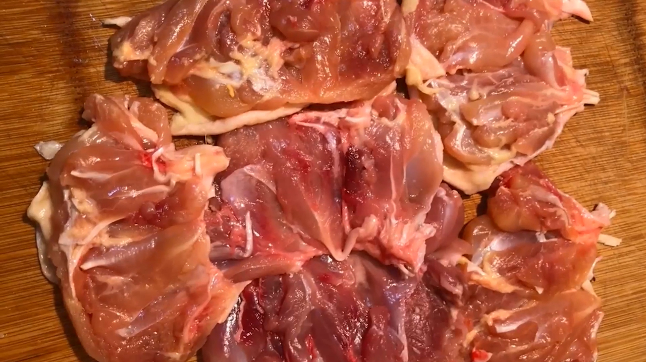 鸡腿汉堡最简单快速的做法,不用再去排队买,大厨教你在家做