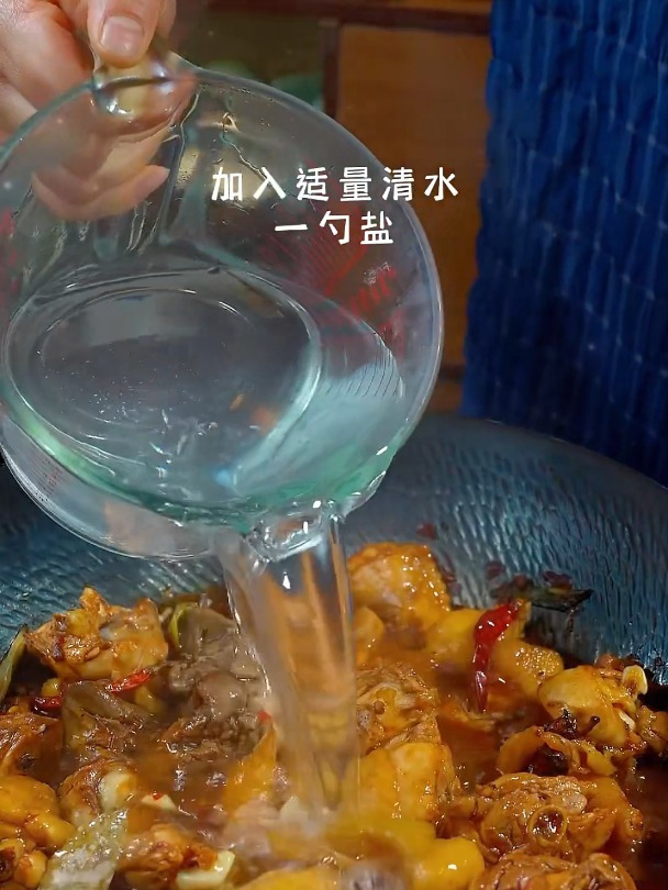 大盘鸡家常这样做,简单又好吃