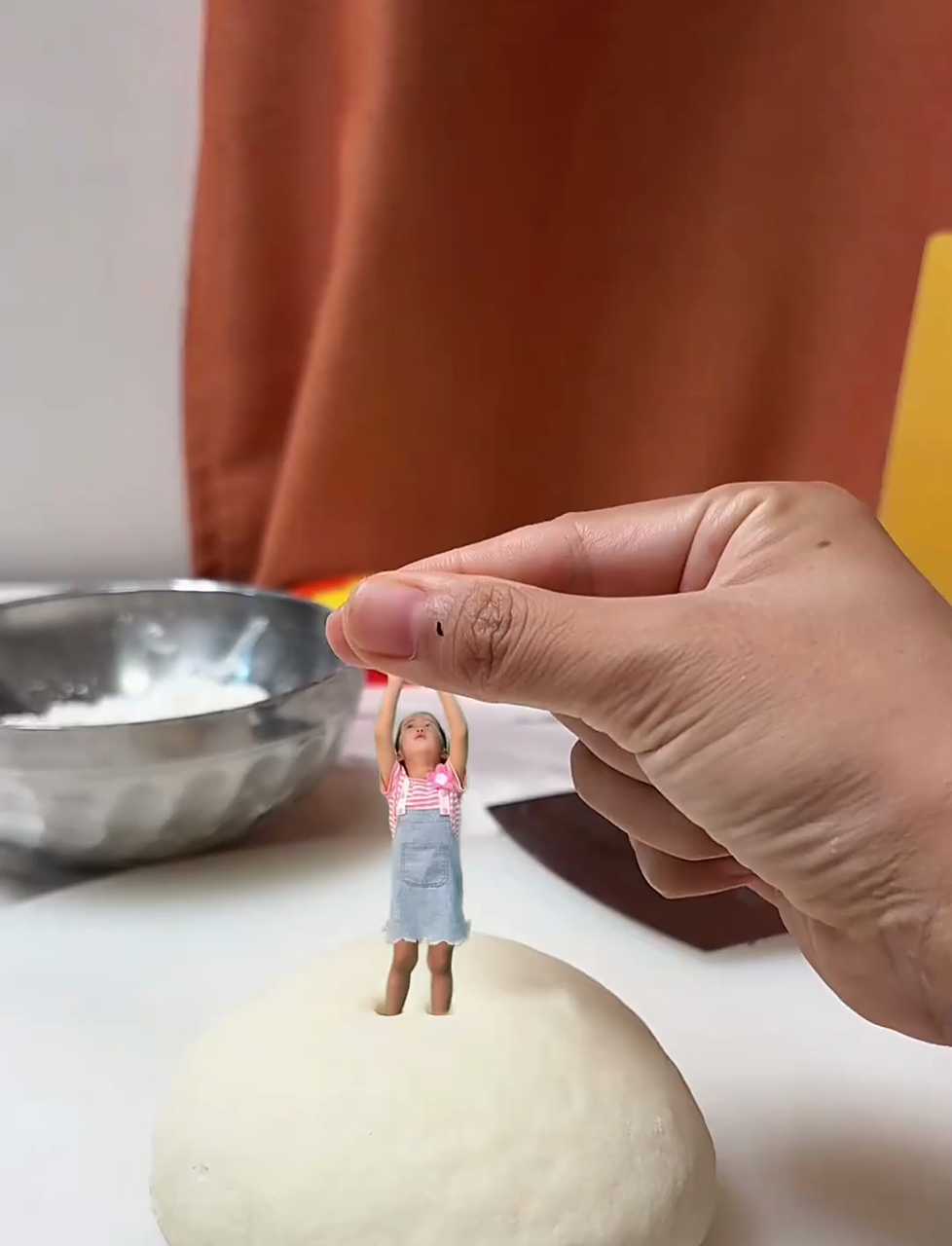 今天和妈妈包饺子～