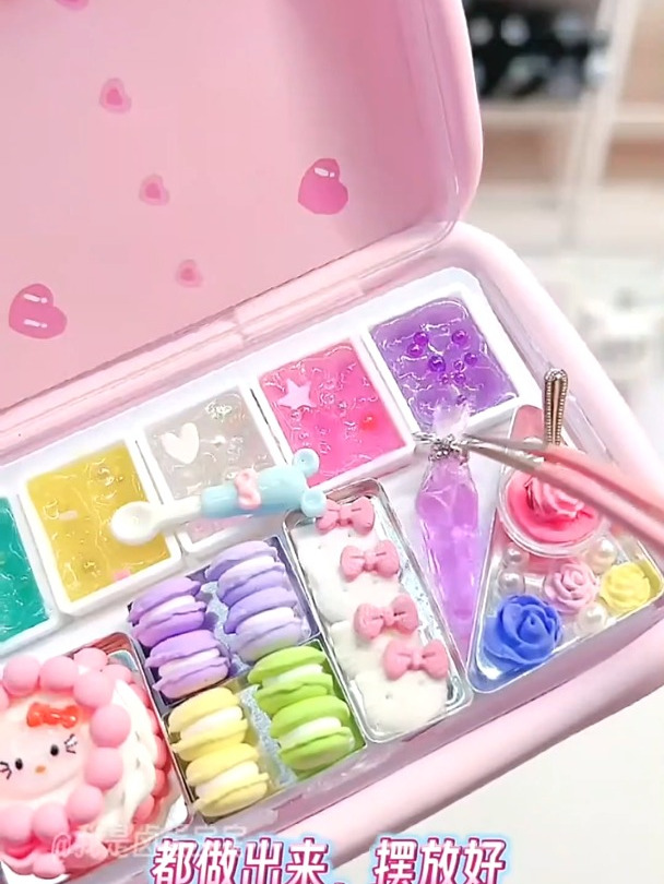 玩具手作:HelloKitty蛋糕