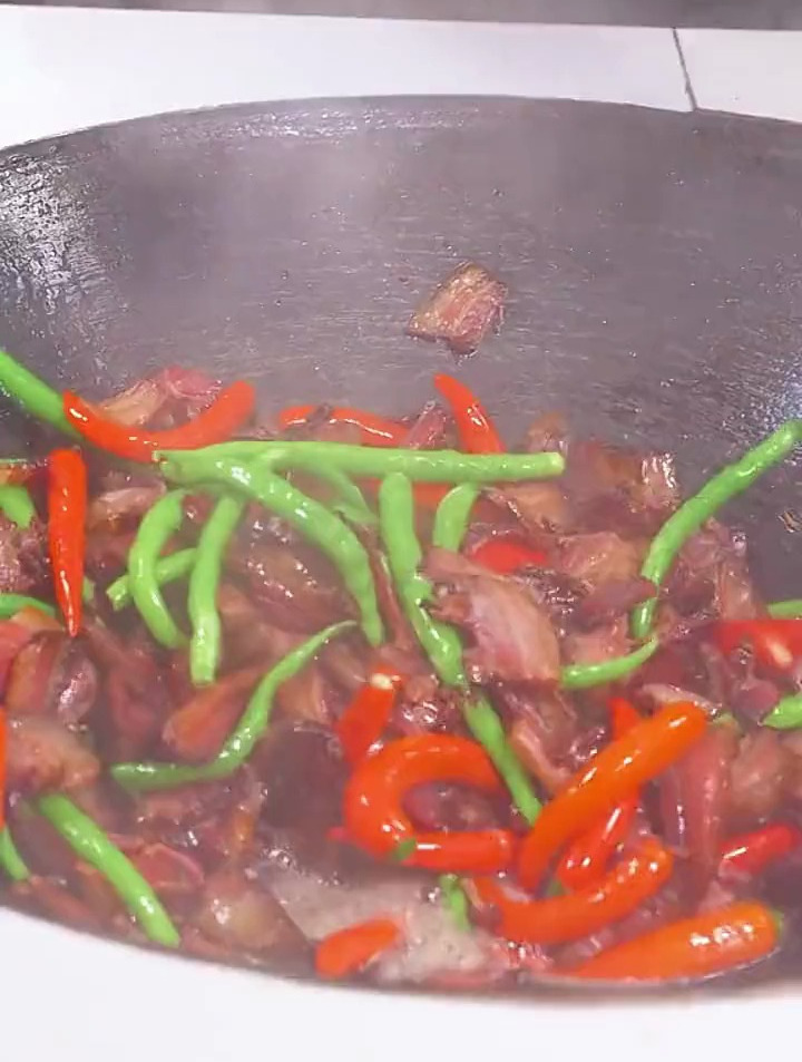 正宗柴火烟熏腊肉,怎么做都好吃 农家烟熏腊肉 简单美味家常菜