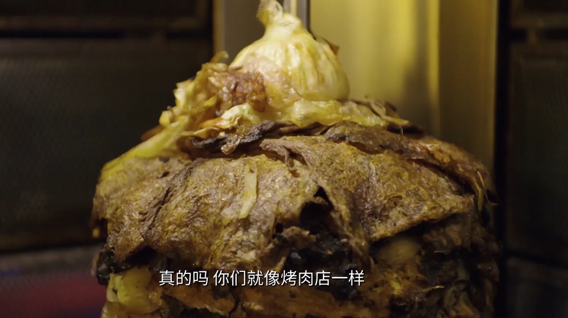 街边美食:蘑菇和大豆做的“土耳其烤肉”,卷饼吃和肉一模一样!