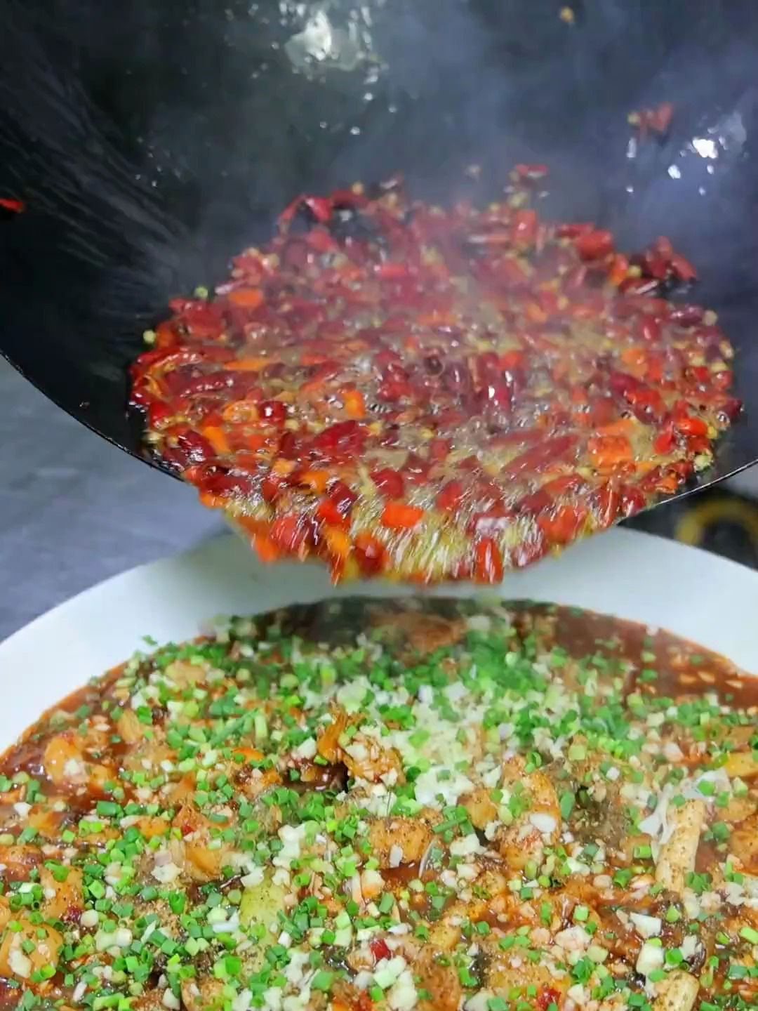 用江团做的来凤鱼,肉质更加细嫩,做法简单,一家人都喜欢吃!