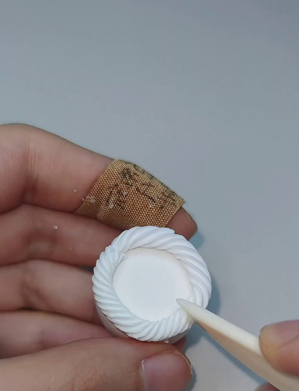 手把手教你做超萌迷你粘土小蛋糕,DIY教程来啦!