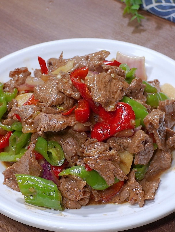 家庭版炒牛肉做法