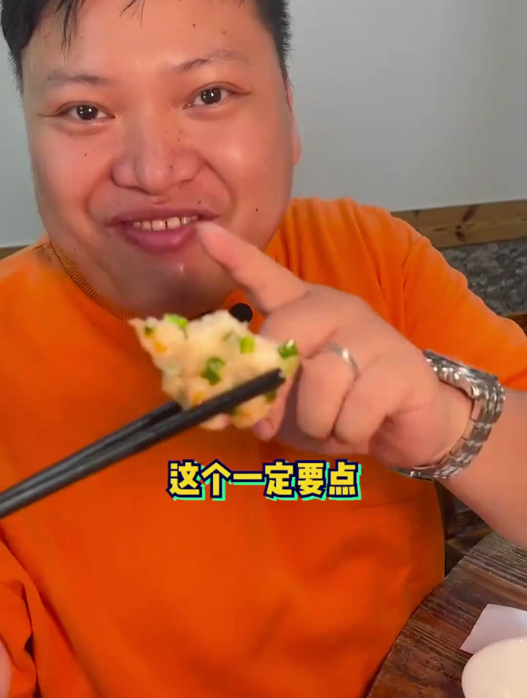 这家很别致的私房菜,招牌中的招牌蒸鱼必点