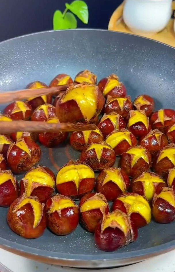 设计这个的是天才吧!三秒开板栗,开板栗不求人