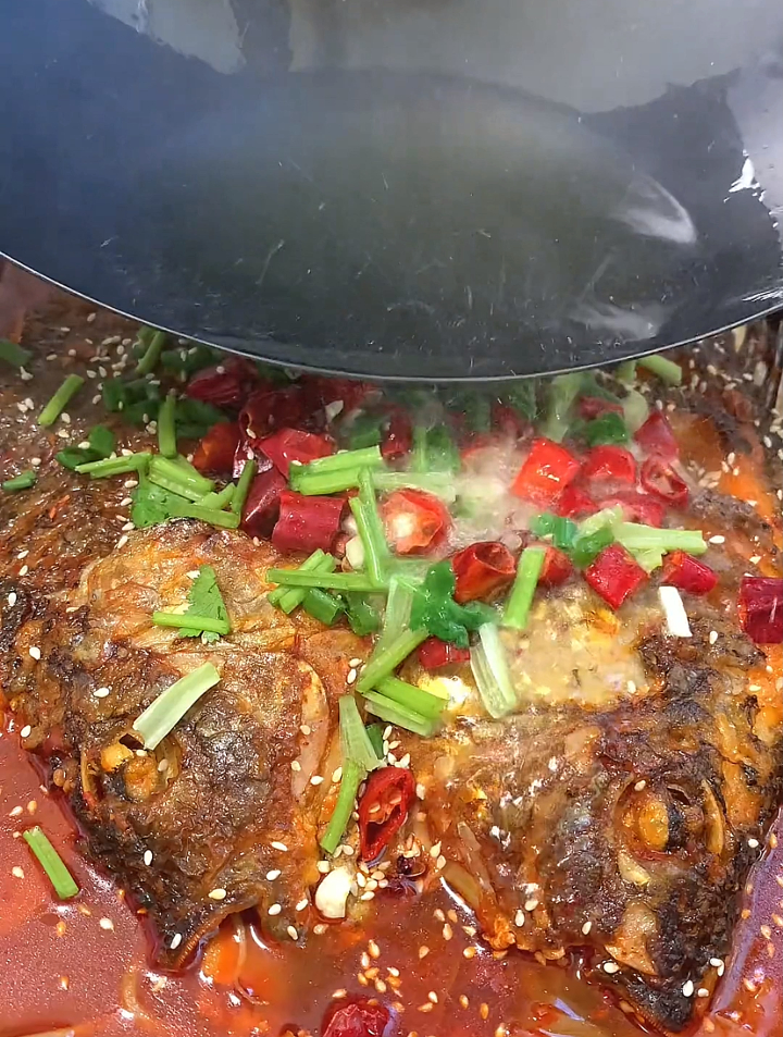 罗非鱼这样做,外酥里嫩,香辣下饭 家常菜 家庭版烤鱼 简单易学
