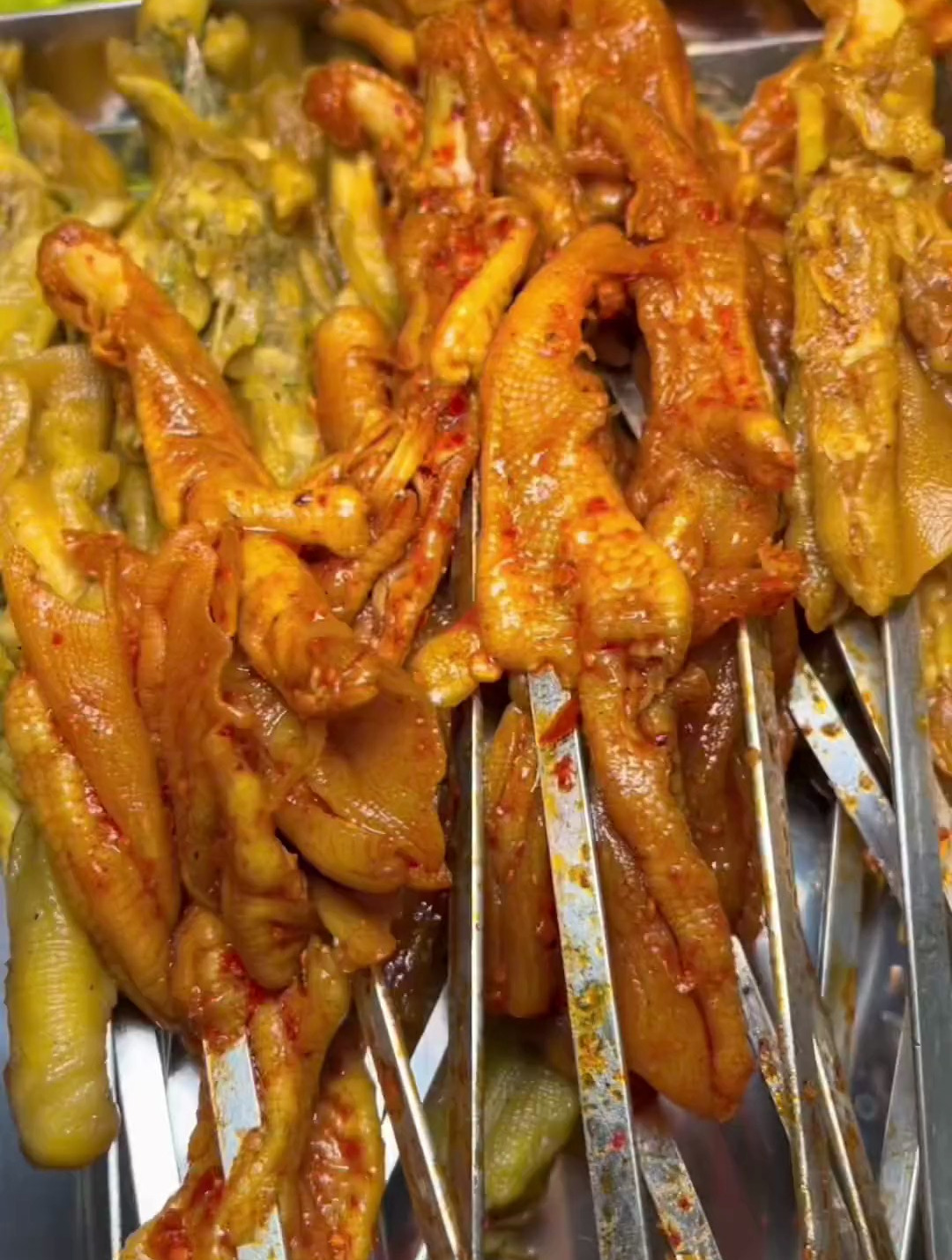 串串花样太多了……鸭掌串串又来了……
