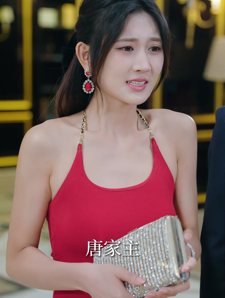 三针治好美人鱼,女帝封我绝世神医 10