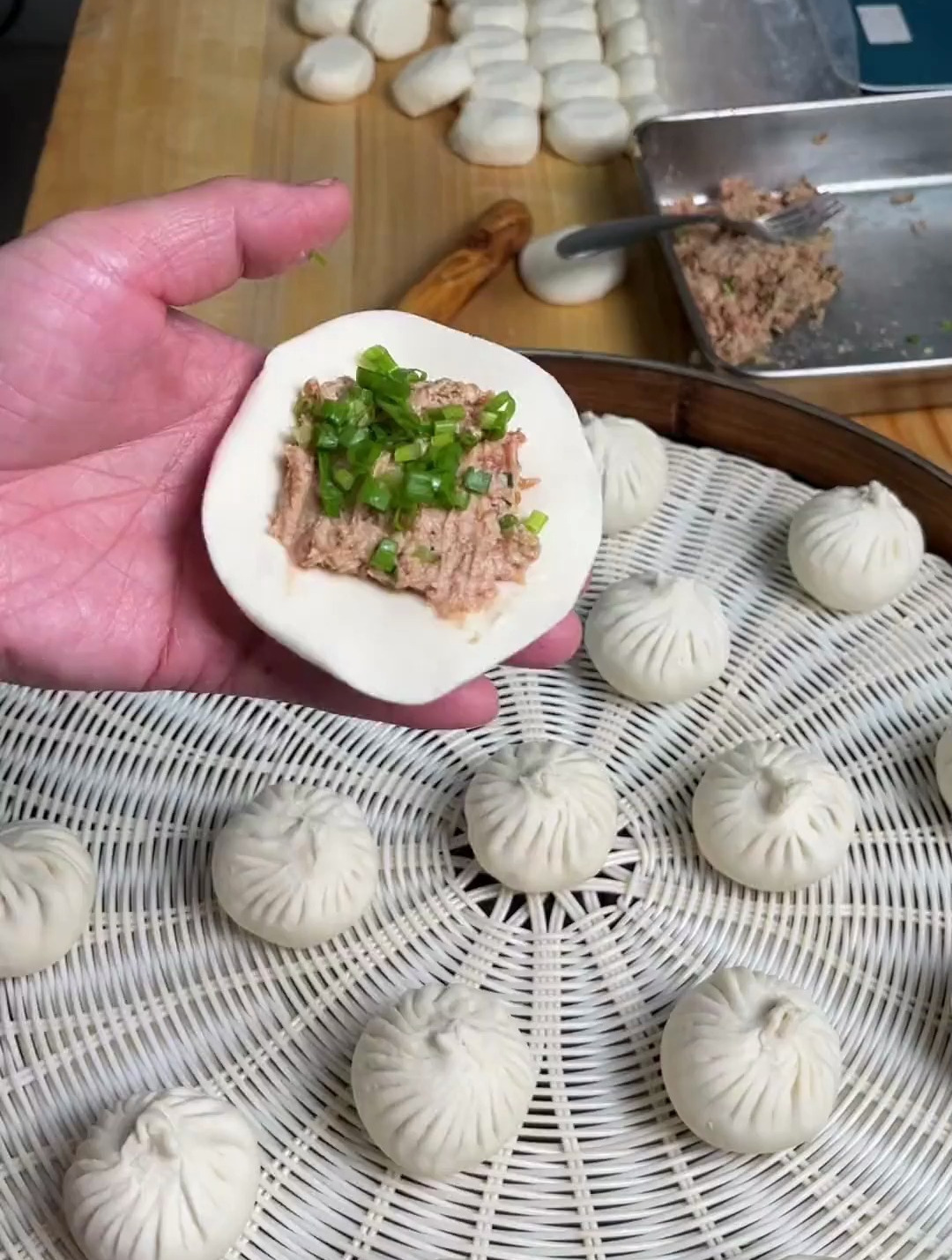 封口形慢动作包包子手法