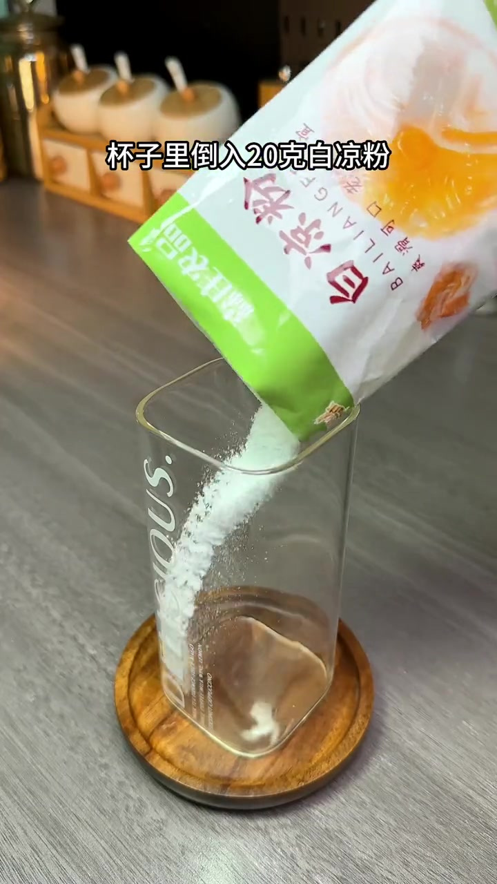 解锁夏天饮品新喝法,用芒果做的奶冻杯太好喝了!