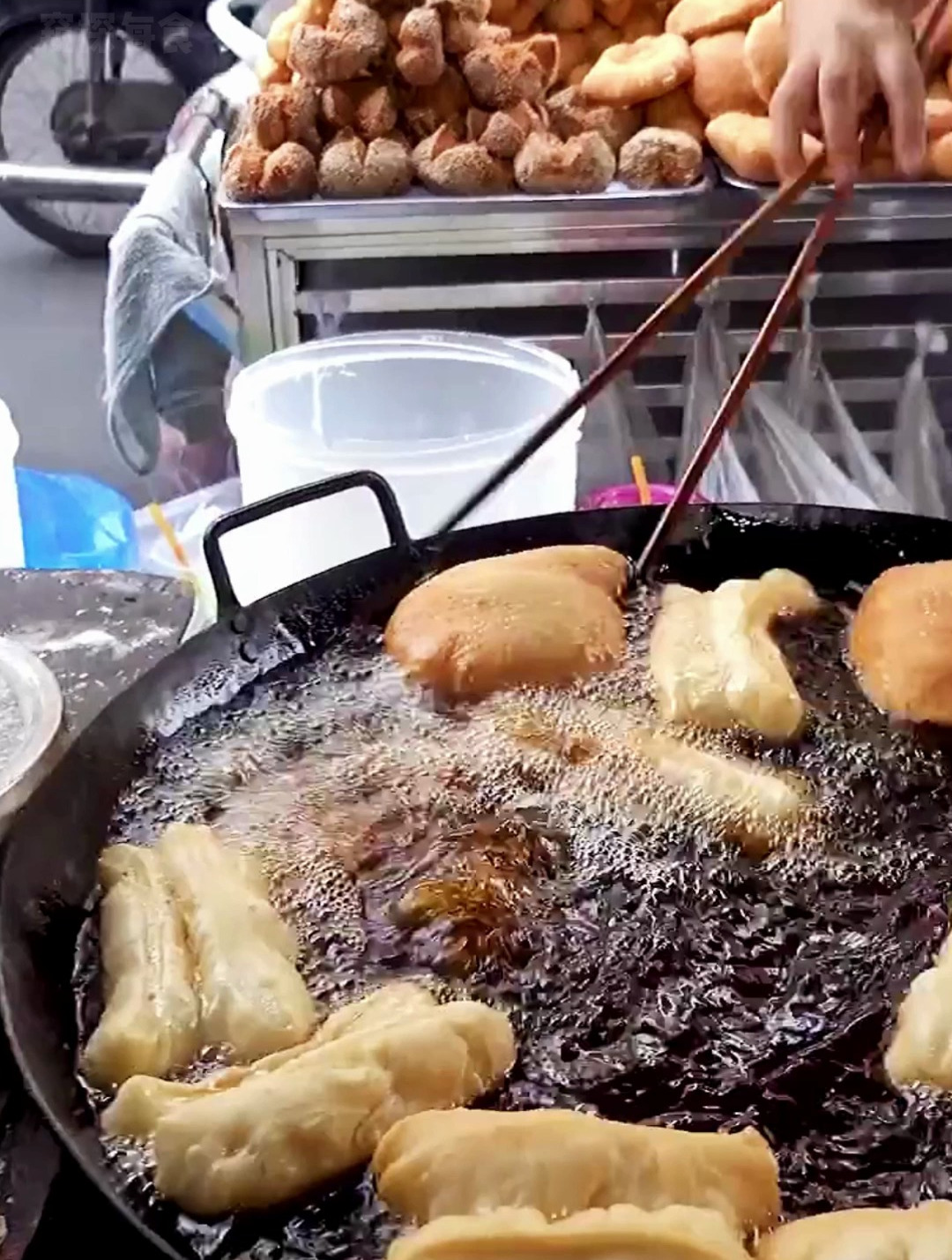 说说你早餐常吃的是什么,豆腐脑你喜欢甜的还是咸的呢