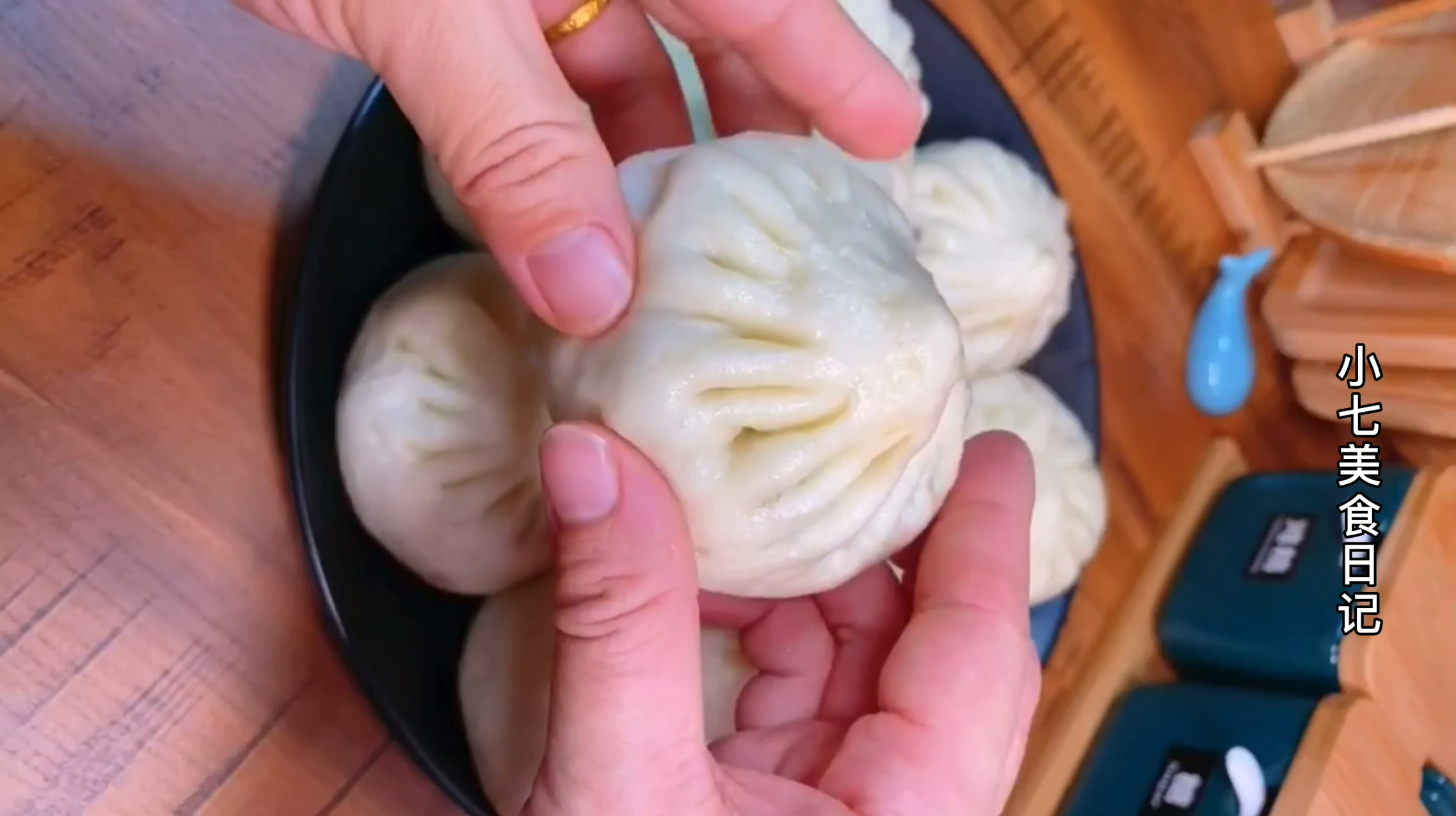 豆腐素馅大包子这样做最好吃,详细的做法告诉你,一看就会