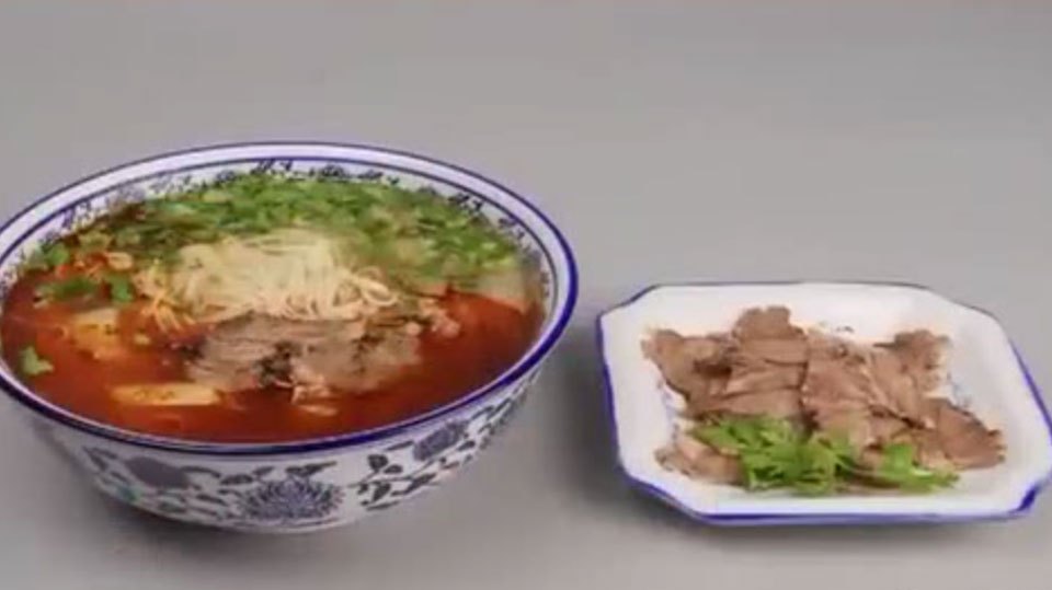 金镶玉月芽白碎金饭,这好几种炒饭出了扬州,才统称为扬州炒饭
