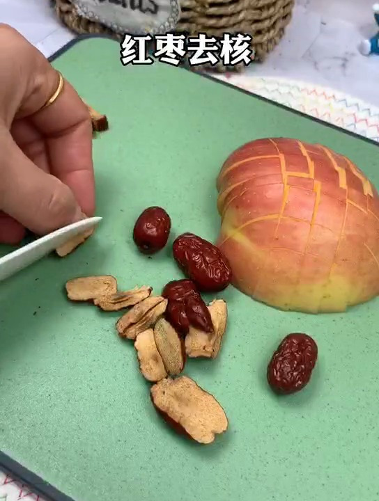 孩子积食没胃口?教你一道开胃消食汤,健脾胃,消食去积